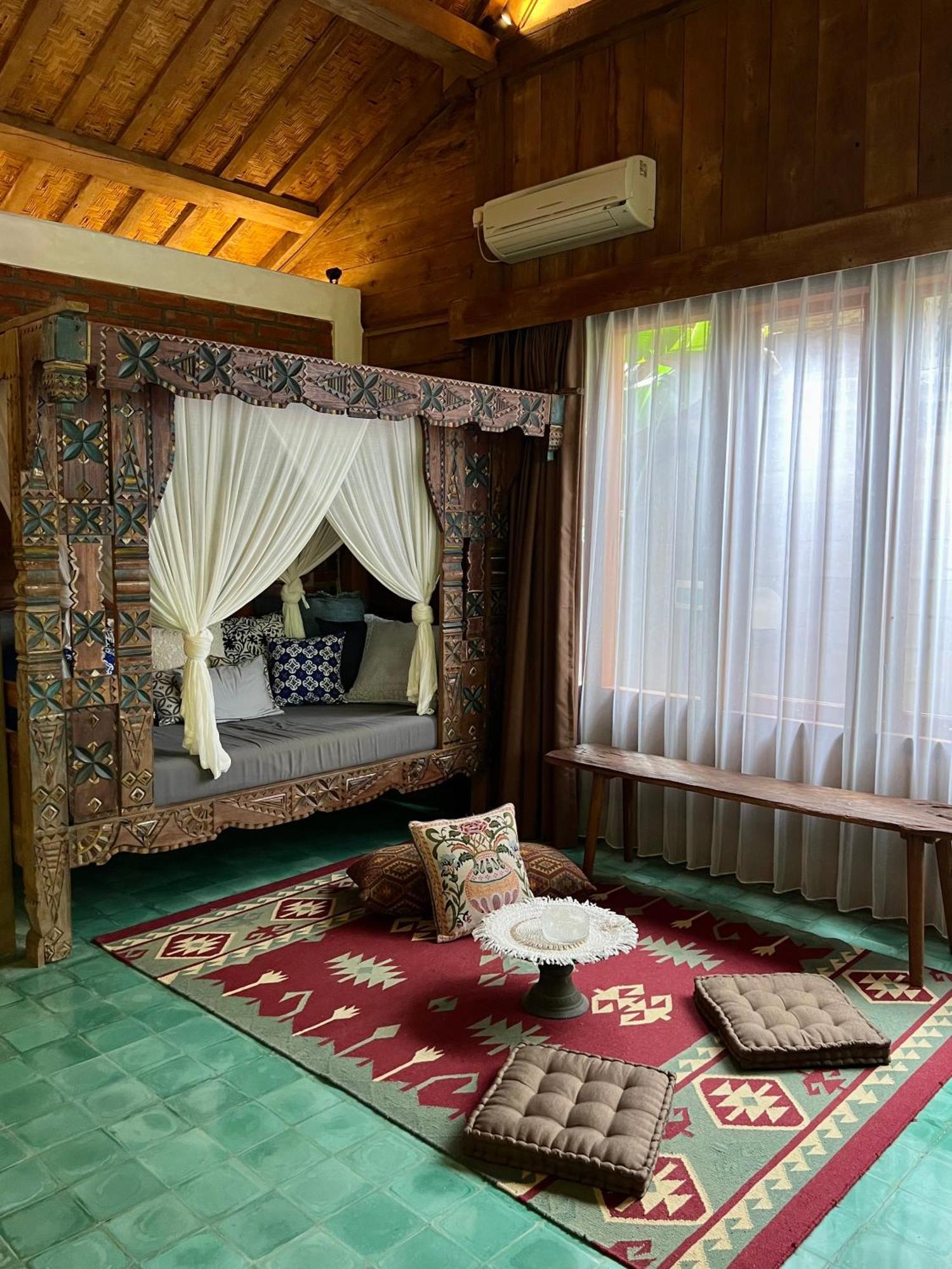 Umakayu Joglo Villa Canggu - Boutique Hotel Eksteriør billede