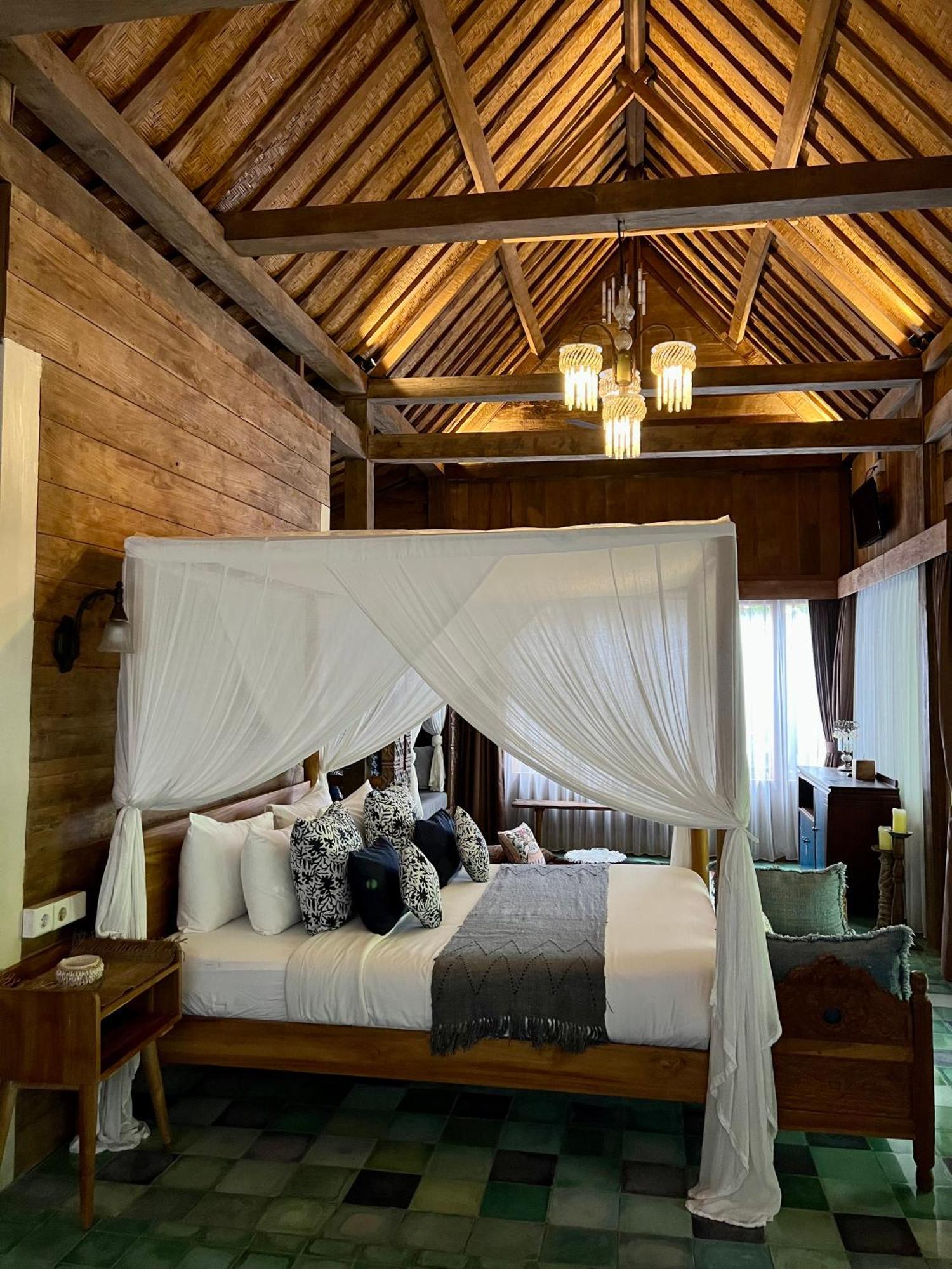 Umakayu Joglo Villa Canggu - Boutique Hotel Eksteriør billede