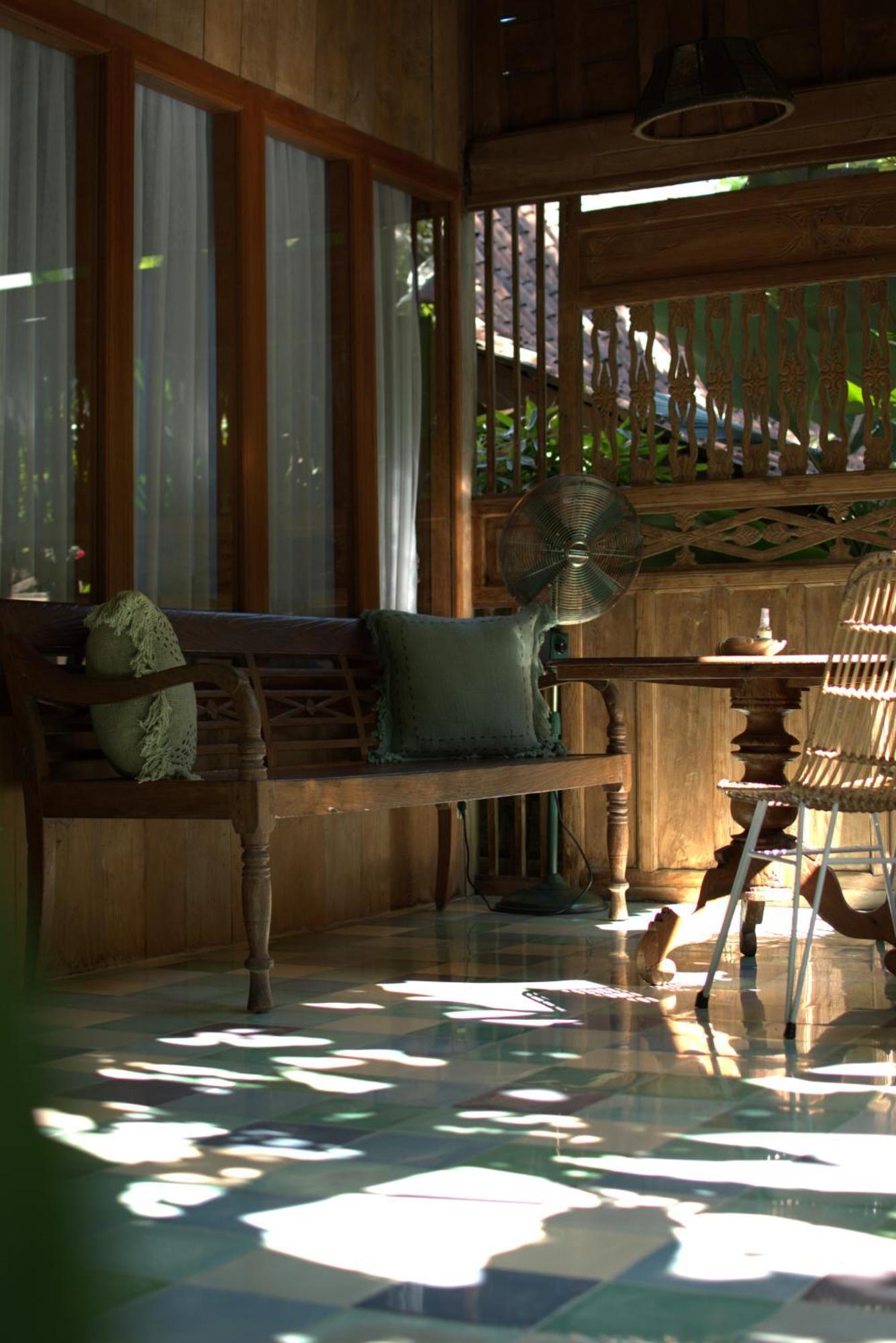 Umakayu Joglo Villa Canggu - Boutique Hotel Eksteriør billede