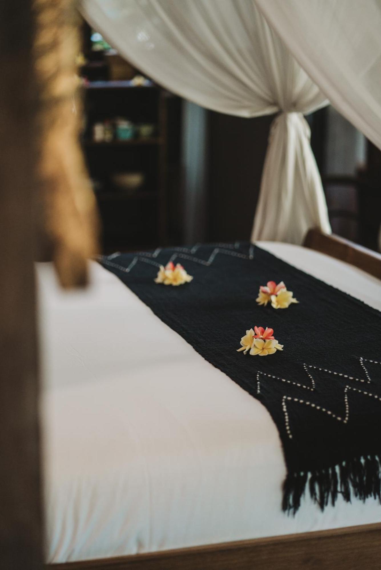 Umakayu Joglo Villa Canggu - Boutique Hotel Eksteriør billede